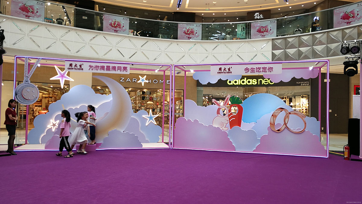 珠寶快閃店活動也是新意百出，互動沉浸式體驗強(qiáng)化了產(chǎn)品魅力與價值