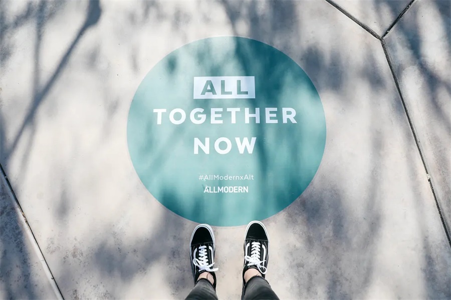 這場泳池派對活動(dòng)策劃的品牌烙印太強(qiáng)了，門頭設(shè)計(jì)直呼品牌效應(yīng) - 第12張