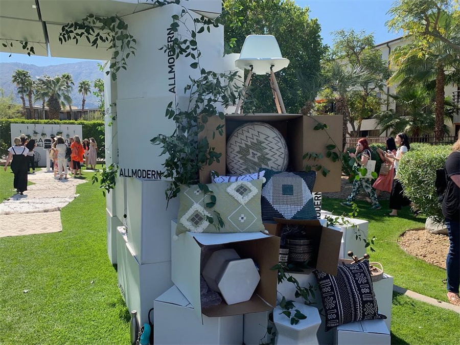 這場泳池派對活動(dòng)策劃的品牌烙印太強(qiáng)了，門頭設(shè)計(jì)直呼品牌效應(yīng) - 第3張