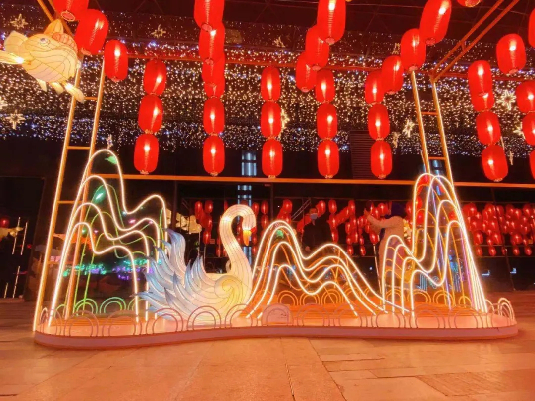 「魚你同樂(lè)幸福年」新春燈會(huì)活動(dòng)策劃還原中國(guó)山水畫的禪意與現(xiàn)代