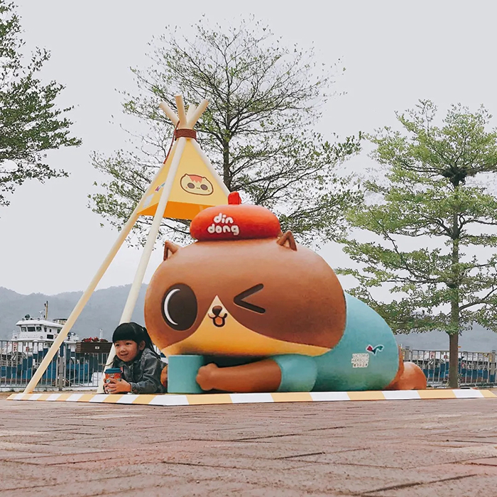 海濱公園長廊「維港癲當(dāng)開心村」展示活動(dòng)策劃的「癲當(dāng)」太好玩了