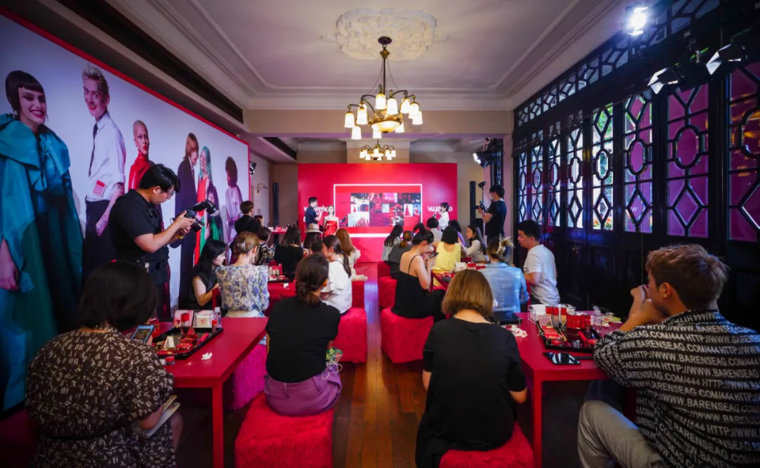 VALENTINO?BEAUTY高定基因彩妝快閃店活動策劃滿是高貴氣質(zhì)
