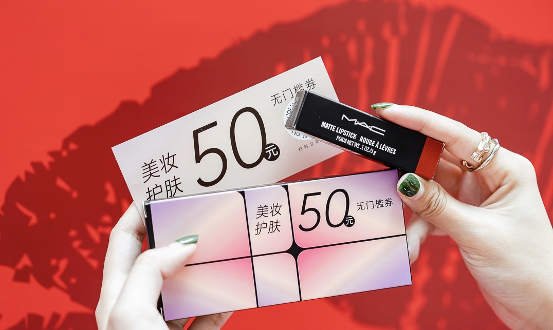 「少女的100個(gè)口紅色號」為名的深圳口紅展覽活動策劃浪漫開篇 - 第11張 - 會展活動策劃CCASY.COM 「少女的100個(gè)口紅色號」為名的深圳口紅展覽活動策劃浪漫開篇 - 第11張
