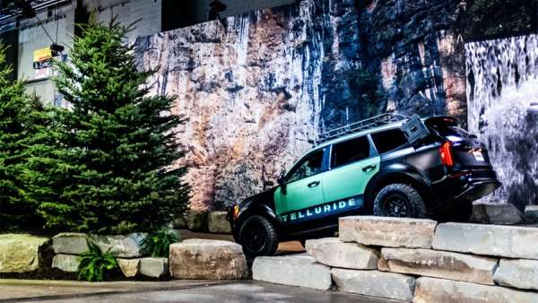 新聞發(fā)布會(huì)活動(dòng)復(fù)制了一座小鎮(zhèn)，只為了增強(qiáng)互動(dòng)體驗(yàn)