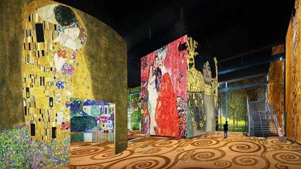 展覽活動的展覽形式也可以很多樣，運用數(shù)字科技呈現(xiàn)的作品更沉浸式