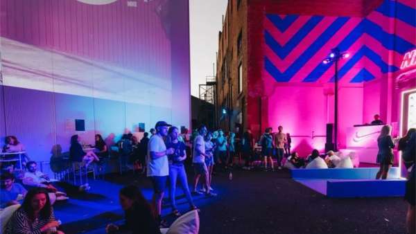 跑鞋發(fā)布會(huì)活動(dòng)策劃得怎樣是有趣，色彩繽紛和身臨其境更至上