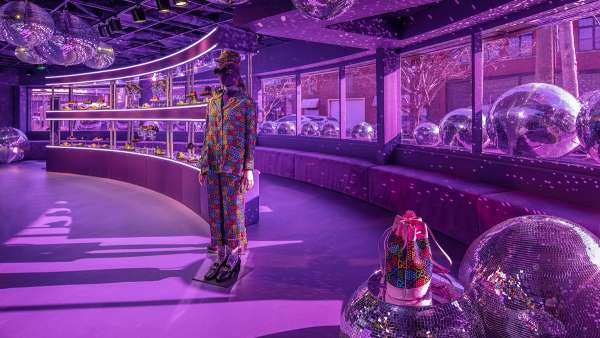 服飾快閃店活動策劃怎樣更迷人，復(fù)古氣質(zhì)與現(xiàn)代氣息哪個更吸引你