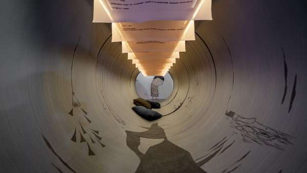 用三原色的會展活動教你怎樣透過作品投射對城市的觀點