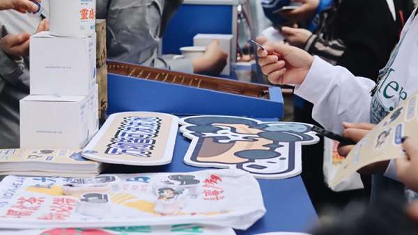 奧利奧巴士快閃店活動(dòng)悄然來襲，凹造型打卡策劃分分鐘原圖直出