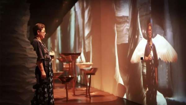 藏在洞穴里的藝術(shù)展覽活動(dòng)正在刺激著你所有的感官