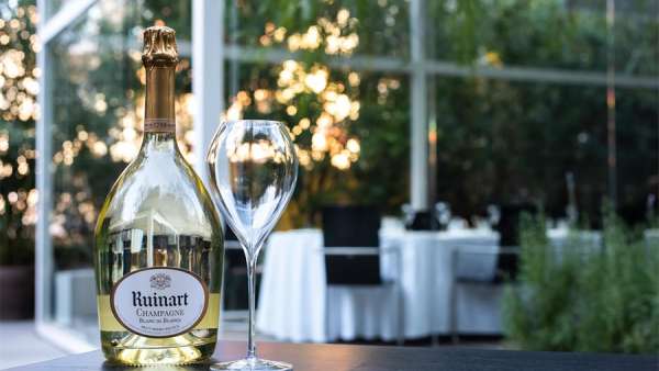 多感官體驗的香檳活動策劃太奇妙了，紛紛讓人想盤它！