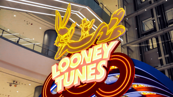 動畫IP樂一通聯(lián)手涂鴉藝術(shù)家，開啟街頭潮流快閃展覽活動