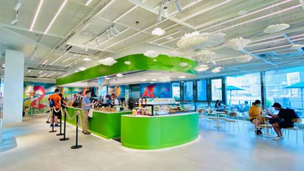 星巴克美人魚藝術主題展覽活動裝置的茶云很萌萌噠