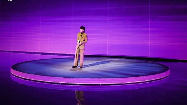 這場ONLIVE演唱會活動策劃刷新了舞美設(shè)計的新趨勢