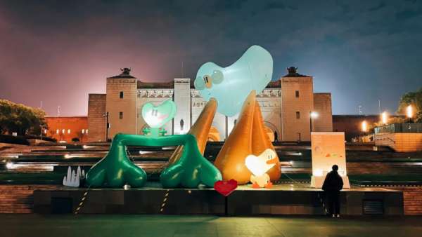 「光影上?!怪黝}展覽活動(dòng)策劃是經(jīng)歷這個(gè)特殊年后對(duì)未來的期許