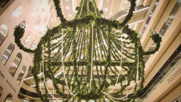 《It's ChristmasTime》圣誕活動策劃呈現(xiàn)了一場典雅綠色圣誕