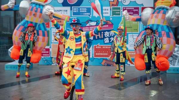 濱海Hi夜市開(kāi)街活動(dòng)策劃網(wǎng)紅齊聚，著實(shí)引爆了舟山“潮”生活