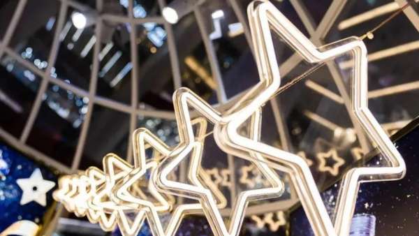 DIOR圣誕假日集市活動策劃「DIOR迪奧星光夢工坊」星光熠熠