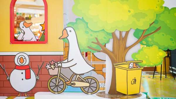 高萌預警！聽說前方條鵝IP快閃活動策劃為戲精鵝們準備了舞臺大戲