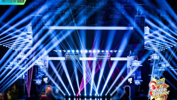 鵝廠這場(chǎng)IP家族小年夜晚會(huì)活動(dòng)策劃滿滿的都是科幻風(fēng)