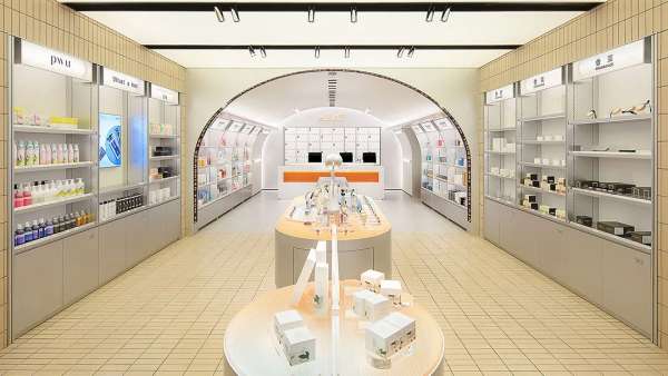 H.E.A.T品牌展覽活動(dòng)策劃的「美女情報(bào)局」賦予了自主探索的全新場(chǎng)景