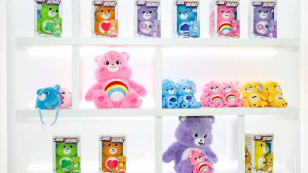 超人氣IP「愛心小熊」限時情緒快閃活動策劃帶你穿越時光咯