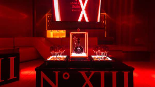 路易十三 「 OWN YOUR NIGHT 」煥夜派對活動策劃引領(lǐng)一波先鋒潮流