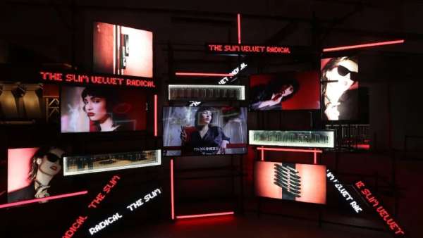 YSL美妝無(wú)界空間展覽活動(dòng)策劃無(wú)縫銜接先鋒美學(xué)，用色彩打破束縛