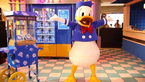 「冰爽一夏，沖鴨」唐老鴨夏日刨冰主題快閃活動策劃原汁原味的復(fù)古風(fēng)情