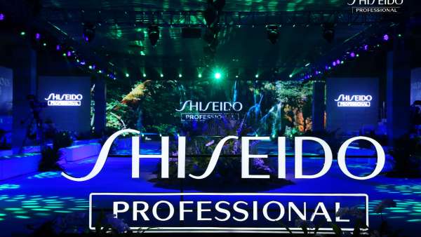 資生堂沉浸式發(fā)藝大秀活動策劃提出“海、地、風、陽、靈”五大自然主題