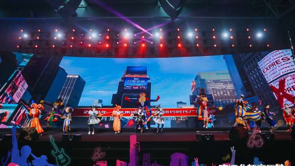 佛山啤酒龍蝦音樂(lè)節(jié)活動(dòng)策劃讓在場(chǎng)嘉賓感受到味蕾引發(fā)的夏日熱情