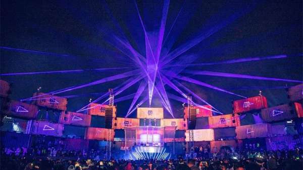 今年的MDLBEAST暴風(fēng)電子音樂節(jié)活動策劃推出了“尊重與重構(gòu)”