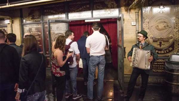 亨德里克金酒辦的快閃店活動策劃太奇妙了，體驗式活動很有個性