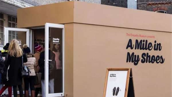 這個(gè)快閃式體驗(yàn)活動(dòng)策劃運(yùn)用了線下活動(dòng)講述了故事的力量