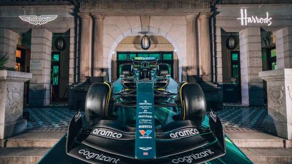 阿斯頓·馬丁全新Vantage上市發(fā)布會(huì)活動(dòng)策劃的綠色盡享高級感